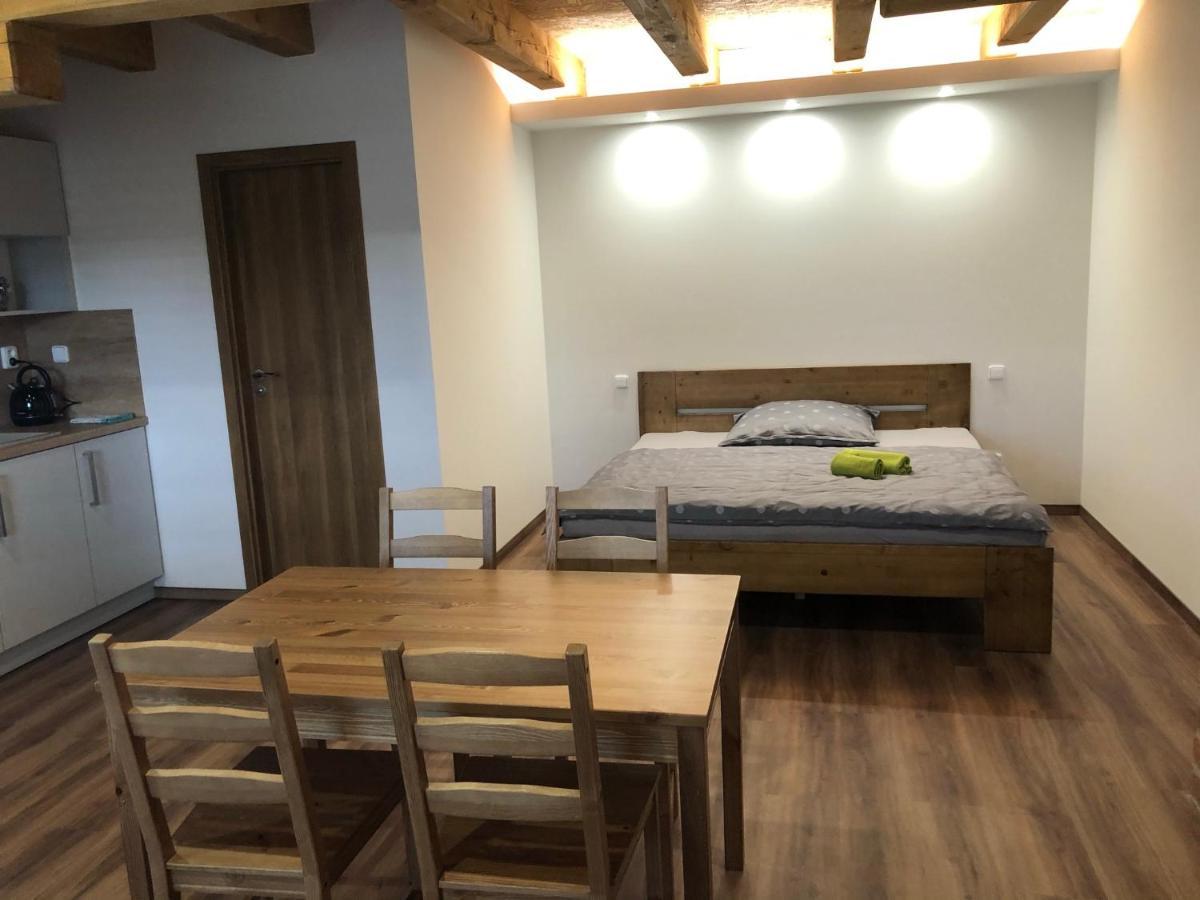 Anico Apartmany Dolni Benesov Eksteriør billede