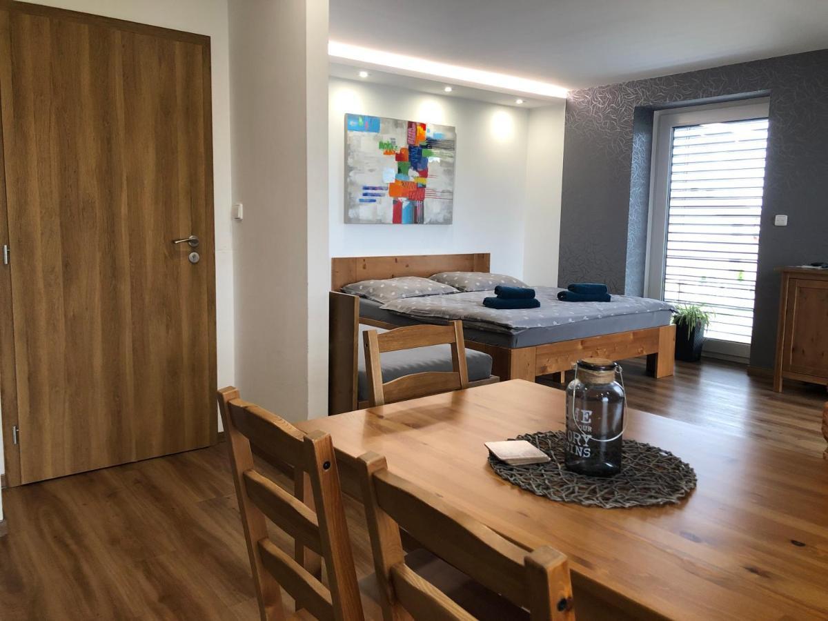 Anico Apartmany Dolni Benesov Eksteriør billede