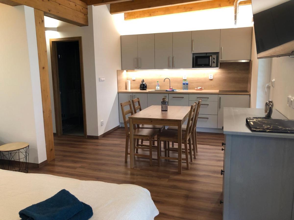 Anico Apartmany Dolni Benesov Eksteriør billede