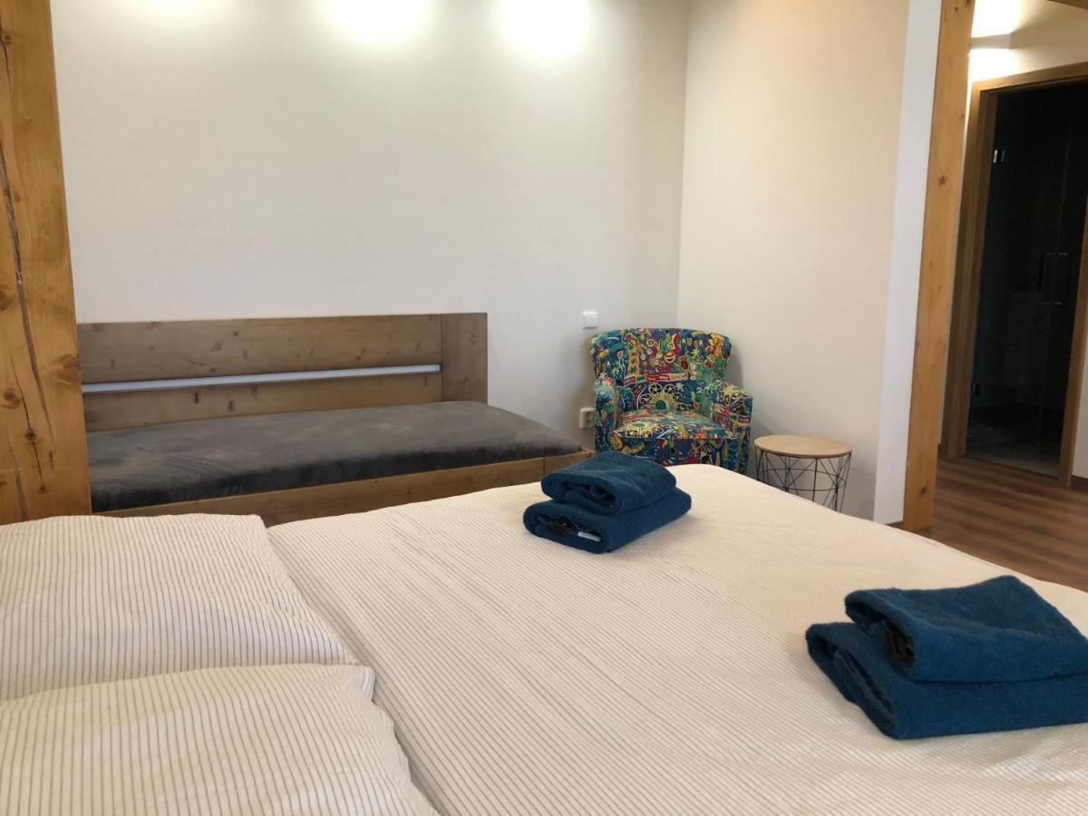 Anico Apartmany Dolni Benesov Eksteriør billede