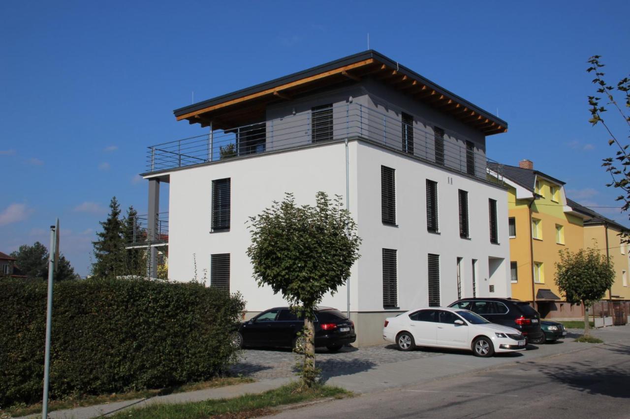 Anico Apartmany Dolni Benesov Eksteriør billede